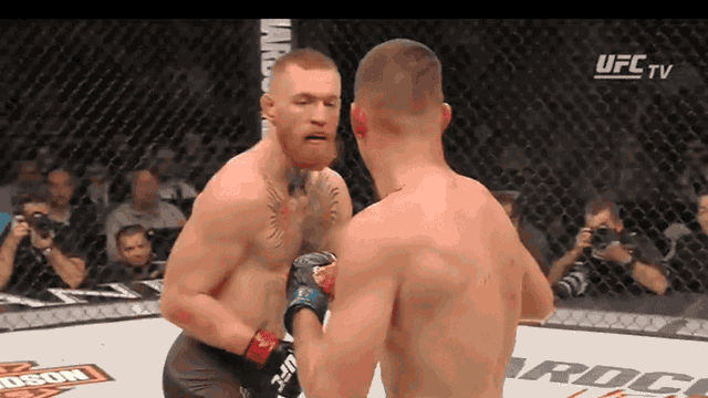 conor-caught-by-diaz.gif